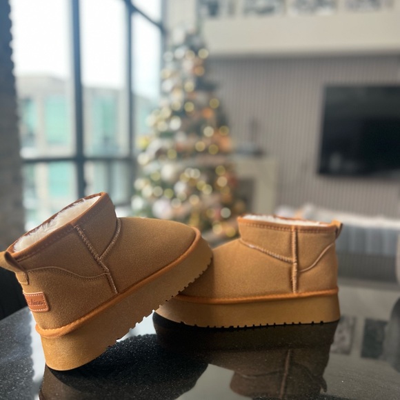 Winter boots for woman - Picture 2 of 4